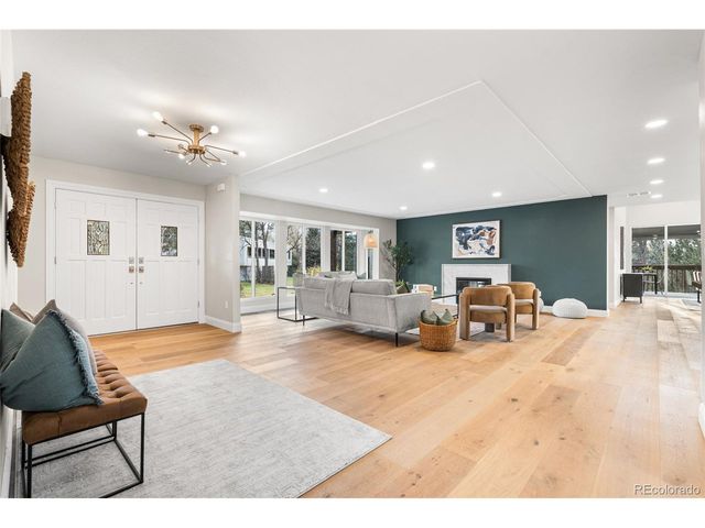 5460 S Olive St, Greenwood Village, CO 80111