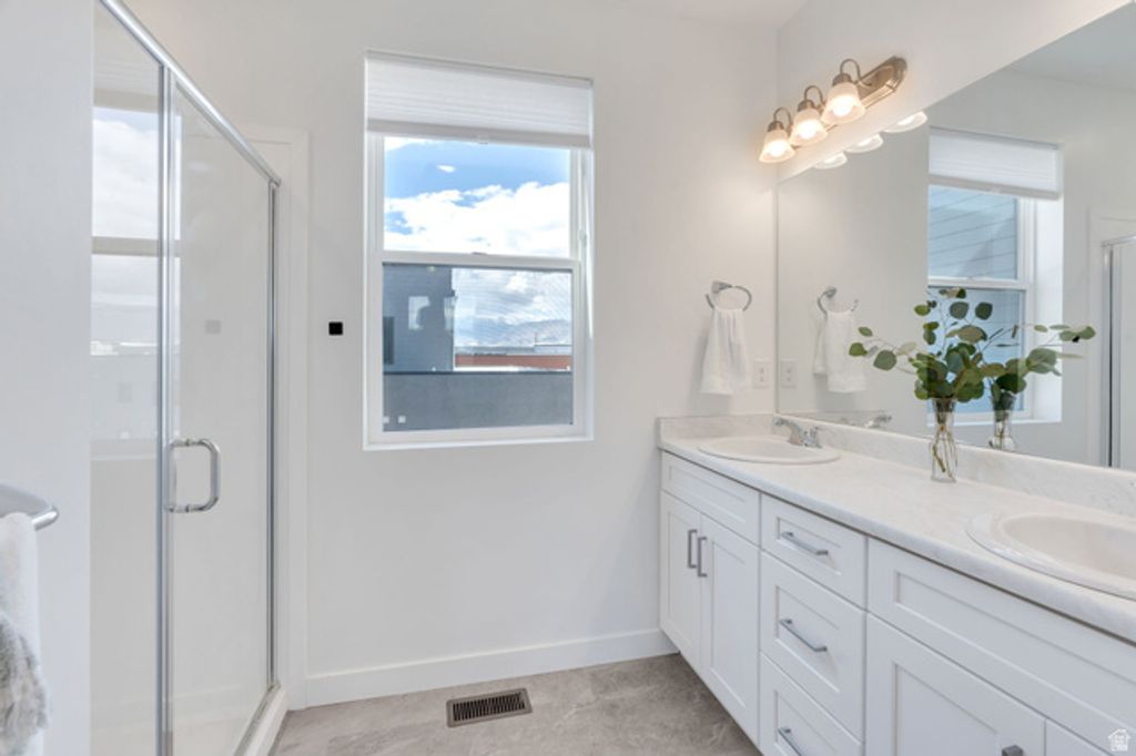 Image 11 of property listing at 5192 W BLACK TWIG DR #D306, South Jordan, UT 84009