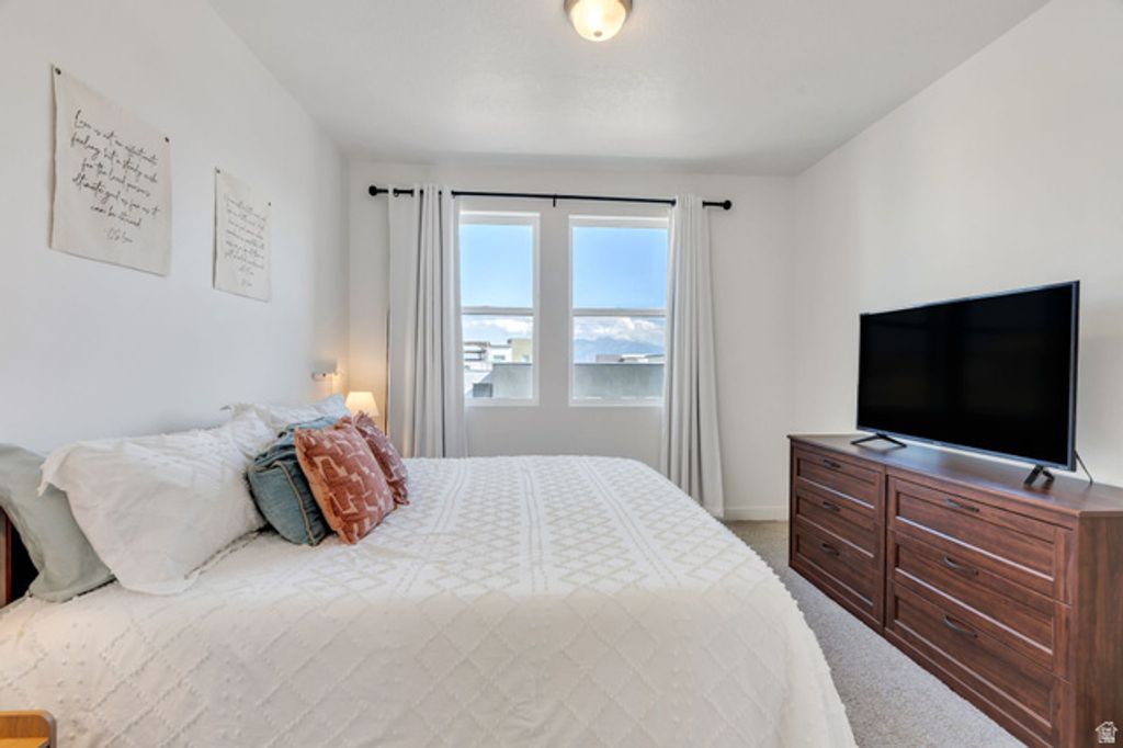 Image 10 of property listing at 5192 W BLACK TWIG DR #D306, South Jordan, UT 84009