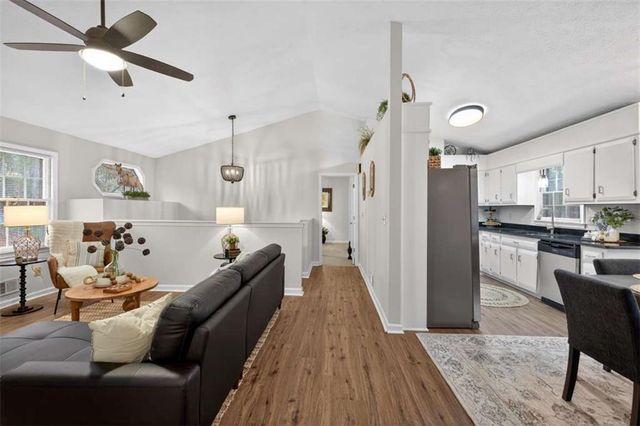 2444 Windridge NE Drive, Conyers, GA 30013