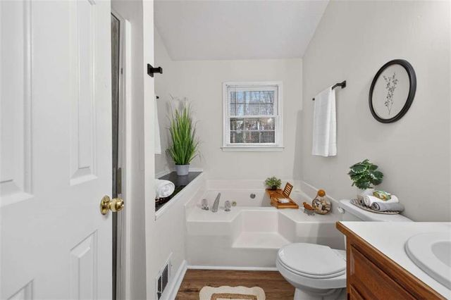 2444 Windridge NE Drive, Conyers, GA 30013