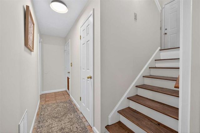 2444 Windridge NE Drive, Conyers, GA 30013