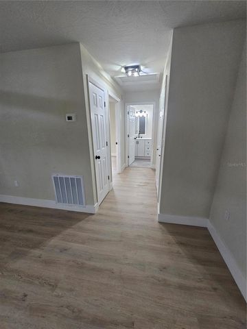 567 SCHOOL STREET, Bronson, FL 32621