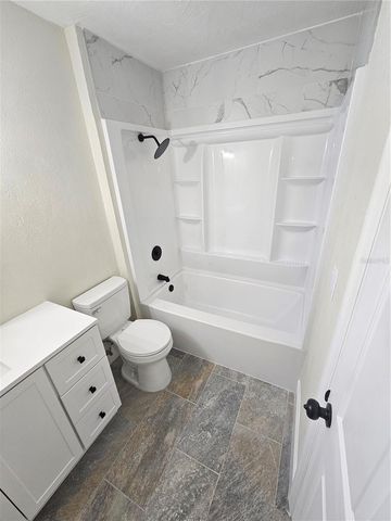 567 SCHOOL STREET, Bronson, FL 32621