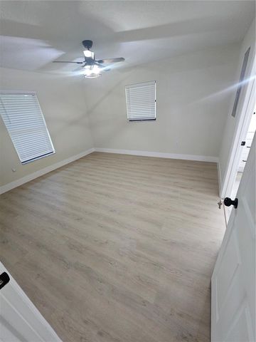 567 SCHOOL STREET, Bronson, FL 32621