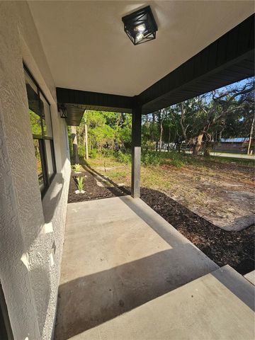 567 SCHOOL STREET, Bronson, FL 32621