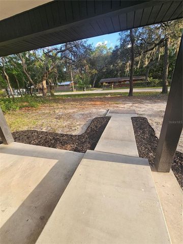 567 SCHOOL STREET, Bronson, FL 32621