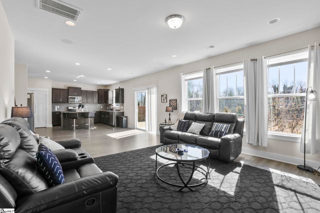 806 Abberly Trail, Greer, SC 29651