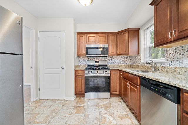 14231 S Dearborn Street, Riverdale, IL 60827