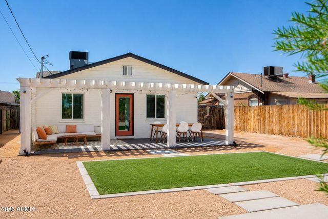 2333 N EDGEMERE Street, Phoenix, AZ 85006