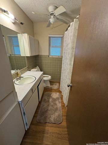 363 William, Pearsall, TX 78061