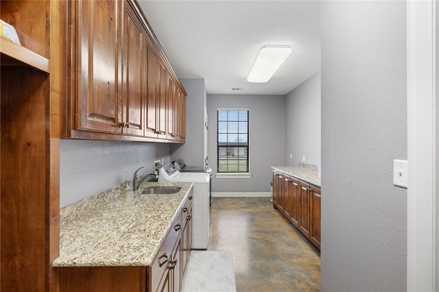 16316 County Road 436, Somerville, TX 77879