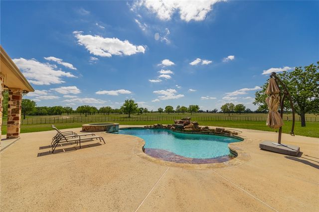 16316 County Road 436, Somerville, TX 77879