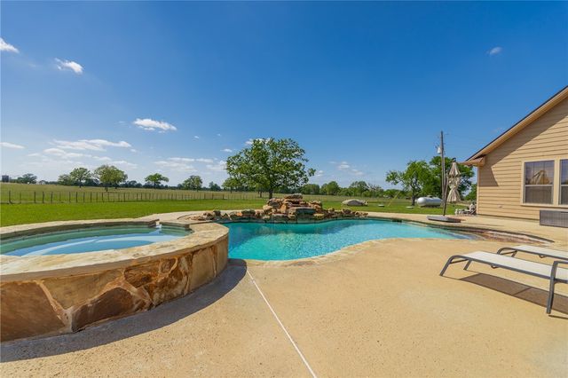 16316 County Road 436, Somerville, TX 77879