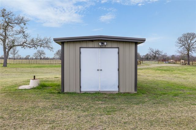 16316 County Road 436, Somerville, TX 77879