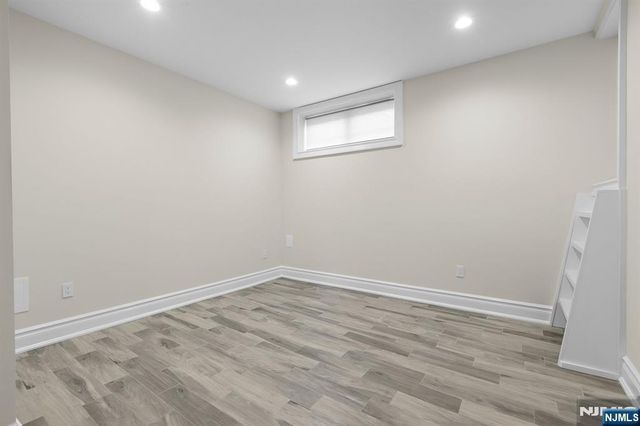 111 Demarest Avenue, Englewood Cliffs, NJ 07632