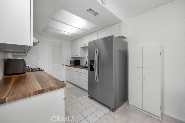 7750 Bolsa 28, Midway City, CA 92655