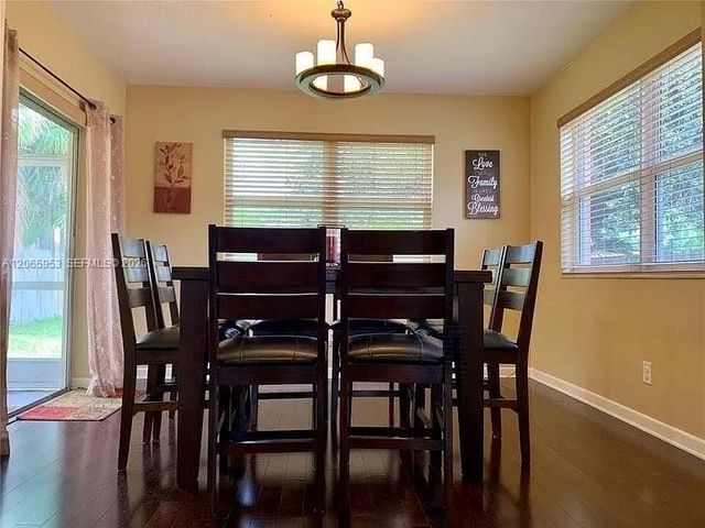 1905 N 47th Avenue, Hollywood, FL 33021