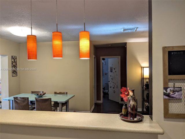 1905 N 47th Avenue, Hollywood, FL 33021