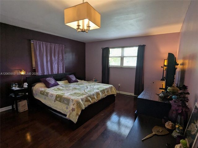1905 N 47th Avenue, Hollywood, FL 33021