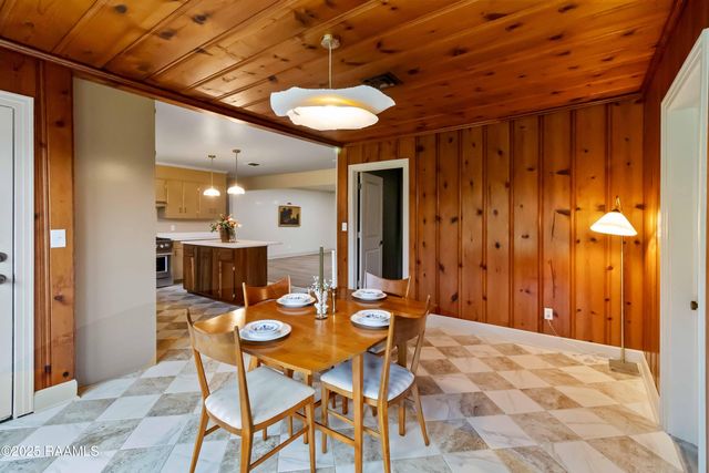 105 Teche Drive, Lafayette, LA 70503