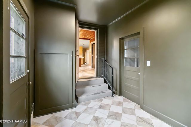 105 Teche Drive, Lafayette, LA 70503