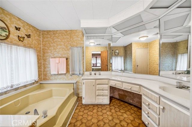 30856 Palmetto Palm Avenue, Homeland, CA 92548