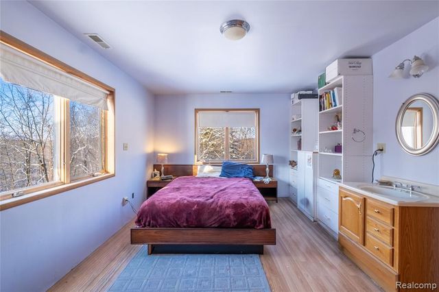 1191 Gage Road, Holly, MI 48442