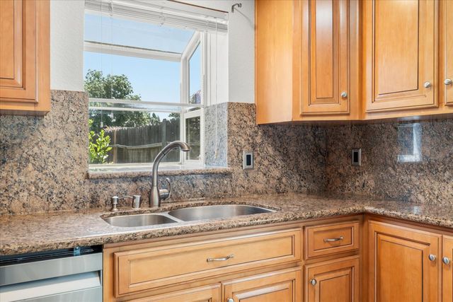 7943 Glen Stone Ave, Citrus Heights, CA 95610