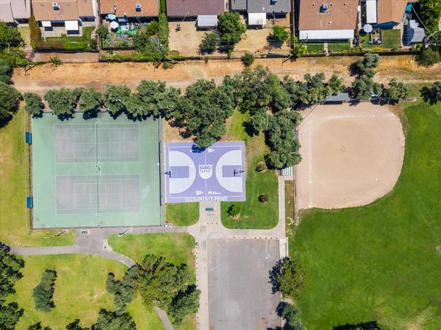 7943 Glen Stone Ave, Citrus Heights, CA 95610