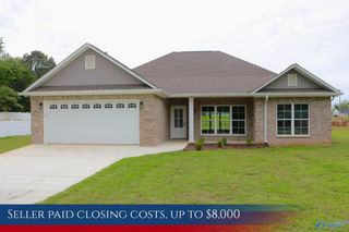 741 8th Street NE, Arab, AL 35016
