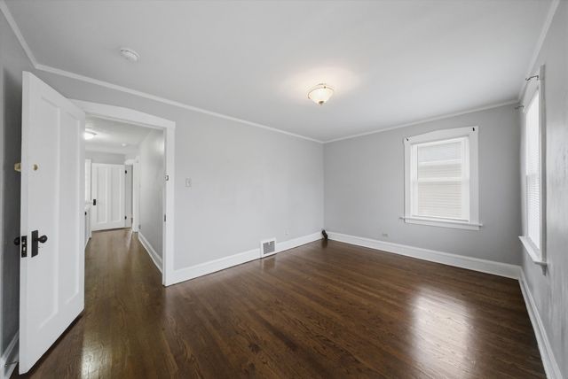 1113 S 7th Avenue, Maywood, IL 60153