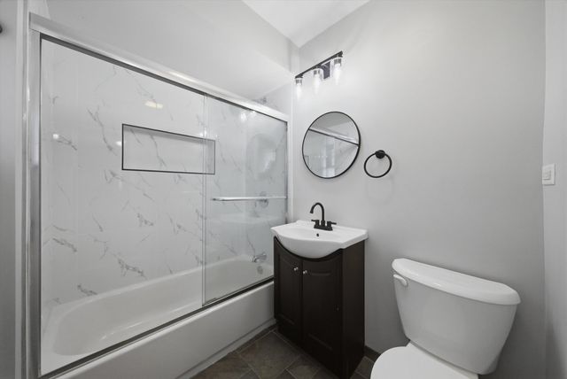 1113 S 7th Avenue, Maywood, IL 60153