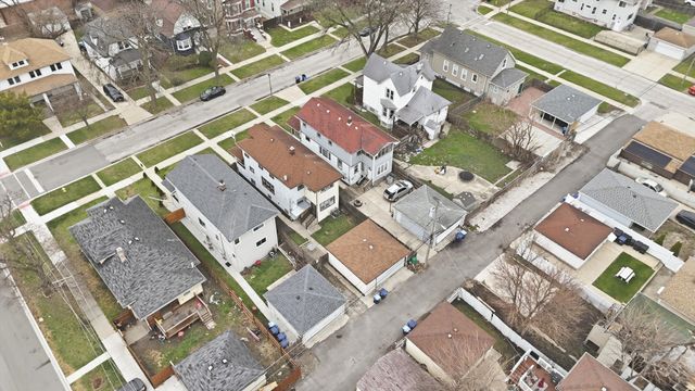 1113 S 7th Avenue, Maywood, IL 60153