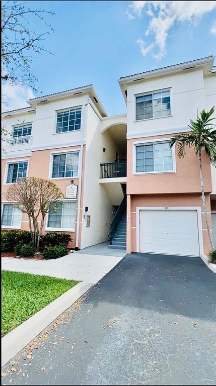 2304 E Myrtlewood Cir E 304, Palm Beach Gardens, FL 33418