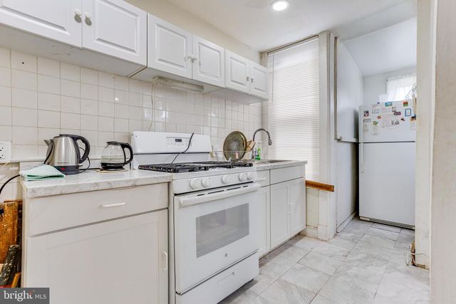 5914 W OXFORD ST, Philadelphia, PA 19151