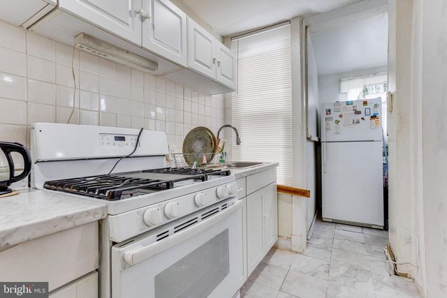 5914 W OXFORD ST, Philadelphia, PA 19151