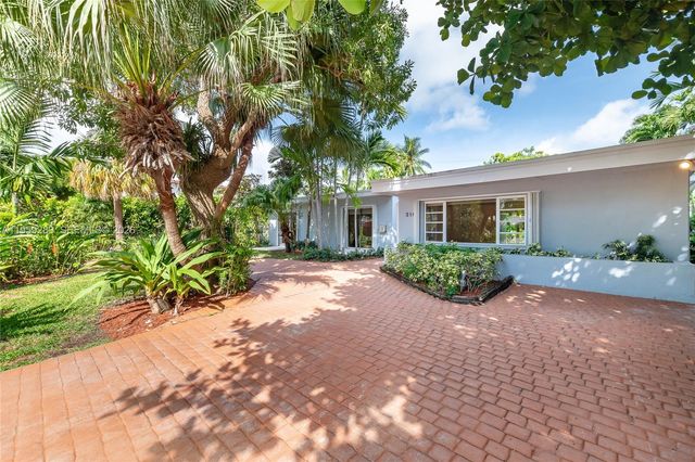 310 Harbor Ct, Key Biscayne, FL 33149