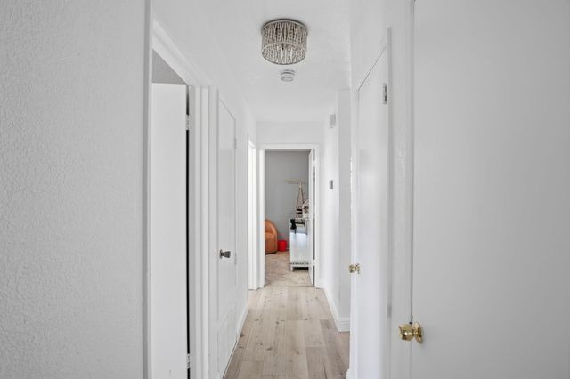 5918 Secretariat Ct, Riverbank, CA 95367