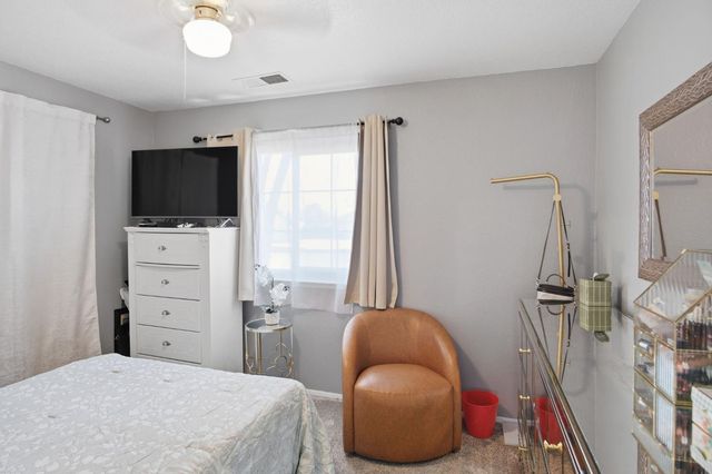 5918 Secretariat Ct, Riverbank, CA 95367