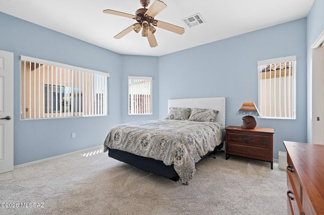 2025 W Amblemorn Drive, Green Valley, AZ 85622