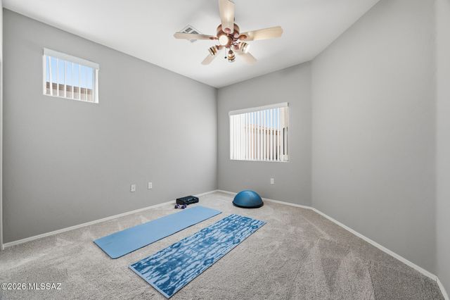 2025 W Amblemorn Drive, Green Valley, AZ 85622