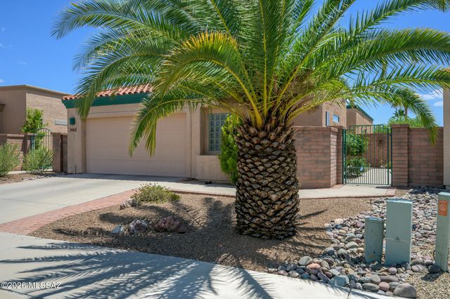 2025 W Amblemorn Drive, Green Valley, AZ 85622