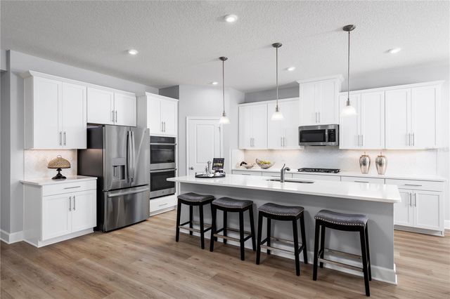 8466 SWAN VIEW CIRCLE, Leesburg, FL 34788
