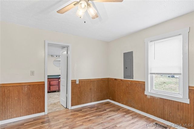 138 Blunt Avenue, Austin, IN 47102