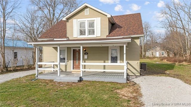 138 Blunt Avenue, Austin, IN 47102