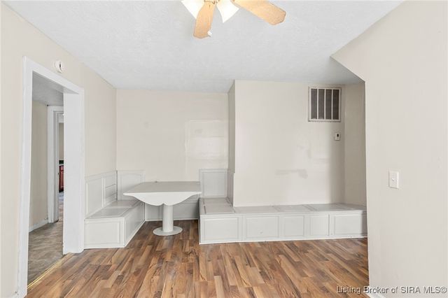 138 Blunt Avenue, Austin, IN 47102