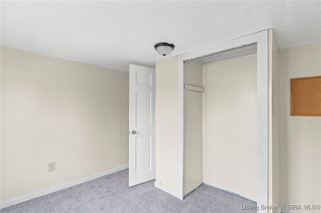 138 Blunt Avenue, Austin, IN 47102