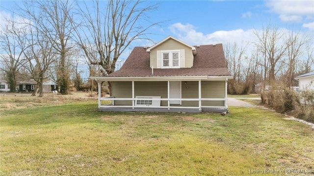 138 Blunt Avenue, Austin, IN 47102