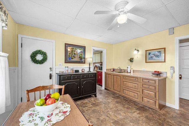 162 Hubbard St, Ludlow, MA 01056